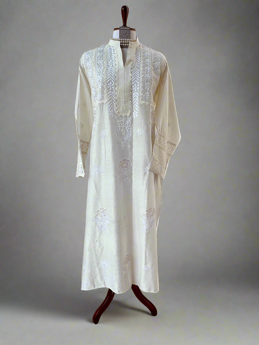 Pearl White Chanderi Kurti with Chikankari, Appliqué & Kamdani