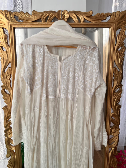 Off White Mul Chanderi Anarkali Tunic with Chikankari & Haath Jaali