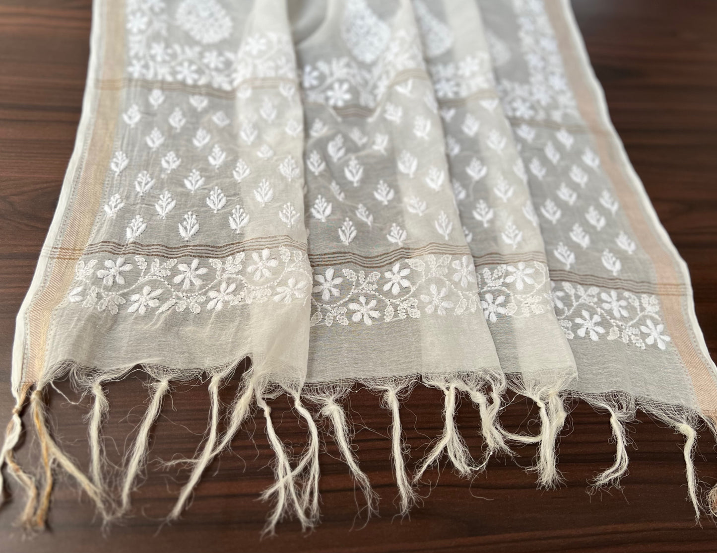Chanderi Dupatta with Chikankari