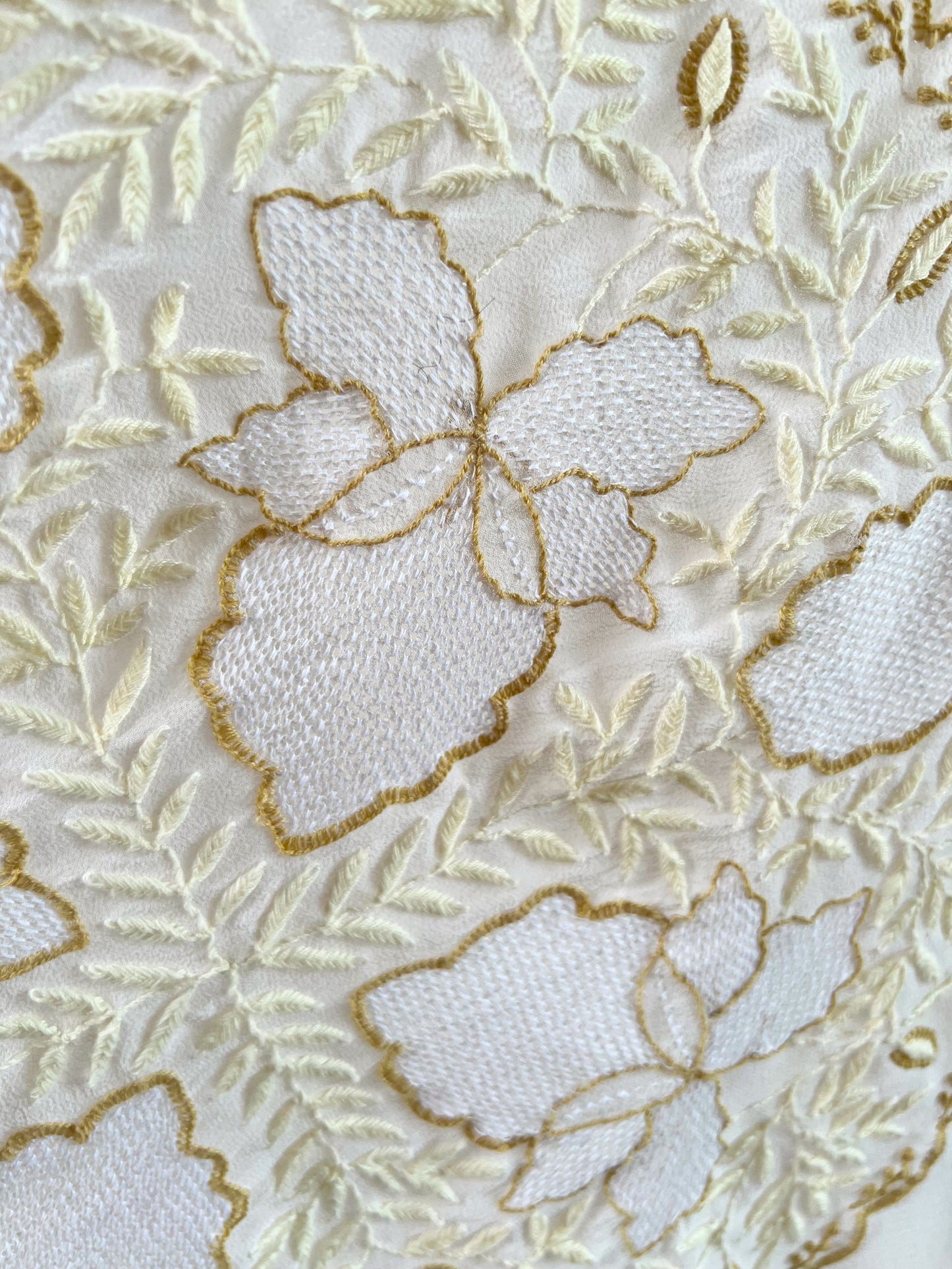 Pure Georgette Suit with Chikankari & Haath Jaali (Thaal Design)