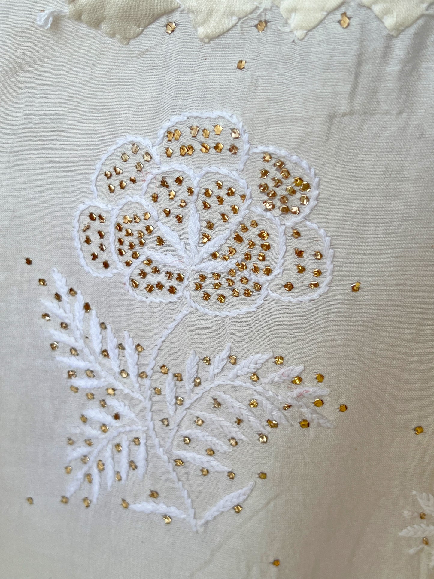 Pearl White Chanderi Kurti with Chikankari, Appliqué & Kamdani