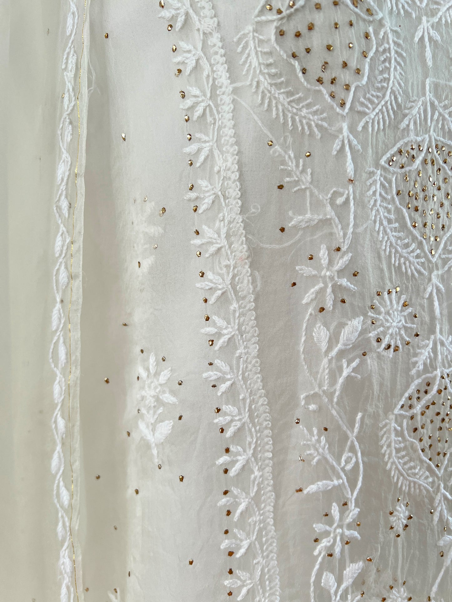 Pure Organza Silk Suit Set with Hand-Embroidered Chikankari & Kamdani