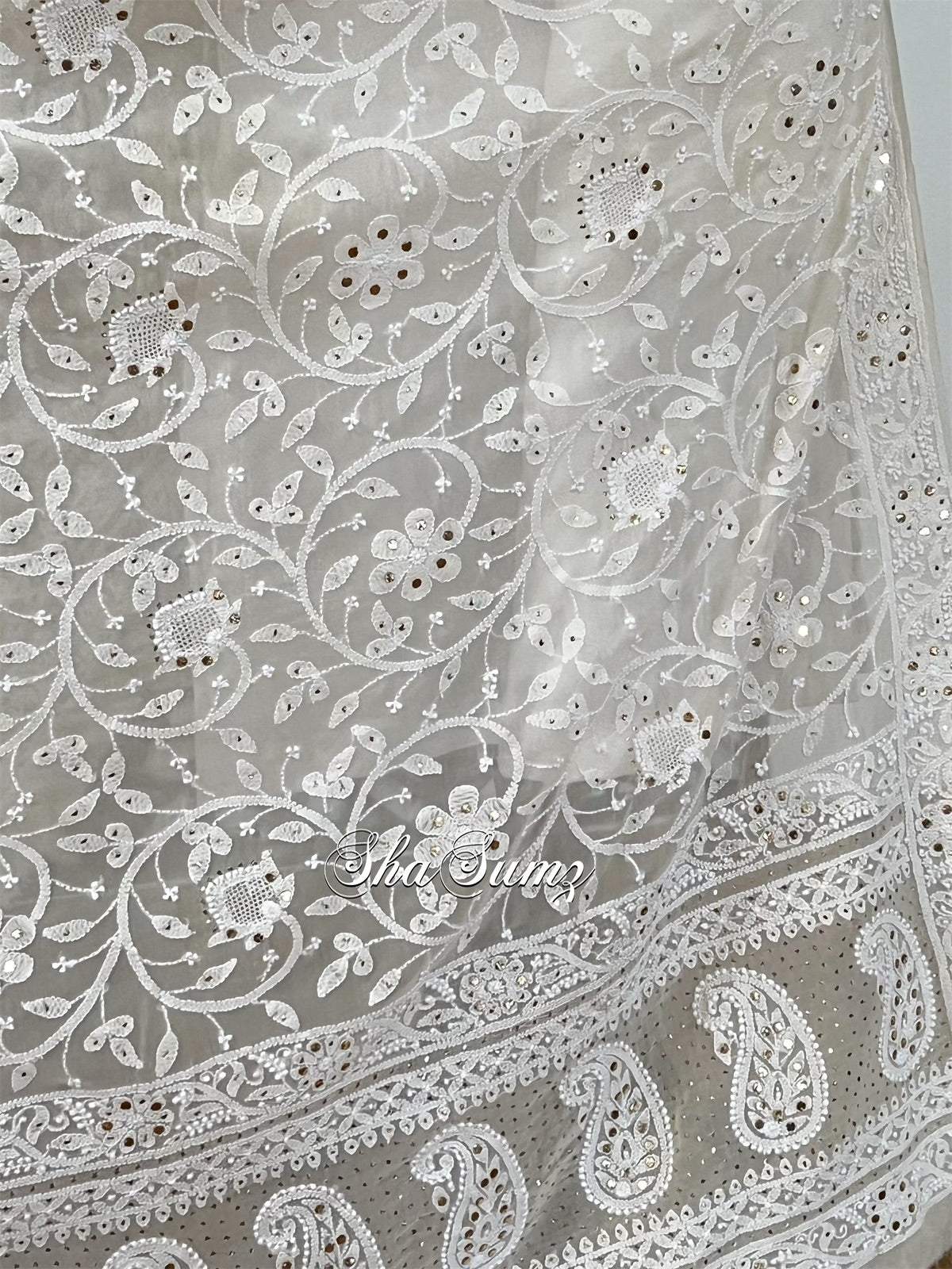 Cream Pure Georgette Chikankari & Kamdani Dupatta