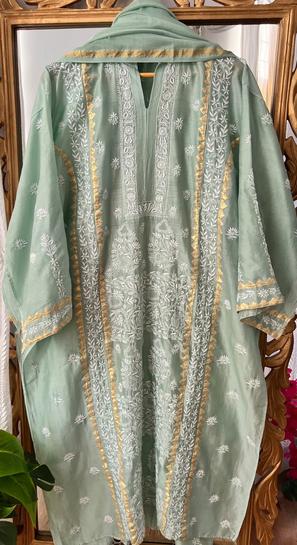 Moss green Pure Chanderi Silk Kurta Set with Chikankari and Applique