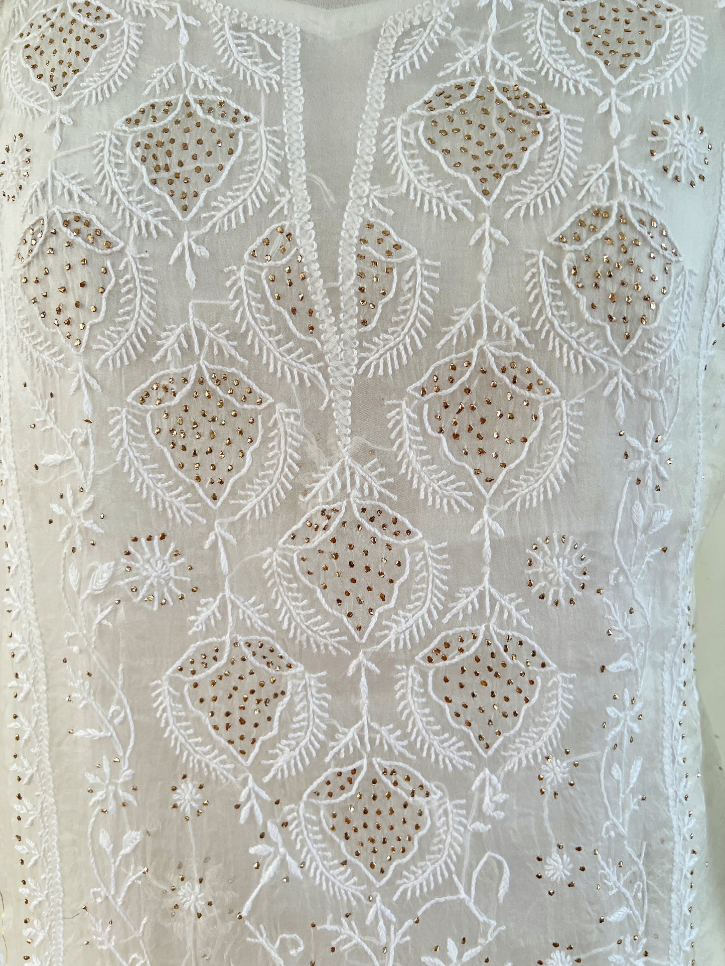 White Pure Organza Chikankari Suit Set with Kamdani (Dyeable) – Handcrafted Lucknowi Chikankari