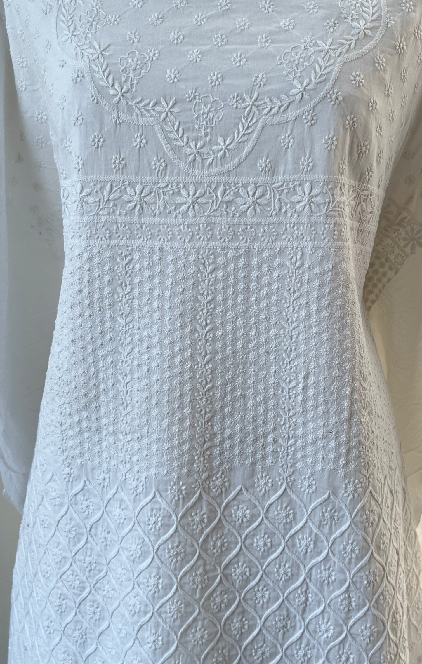 Fine Chikankari Kaftan