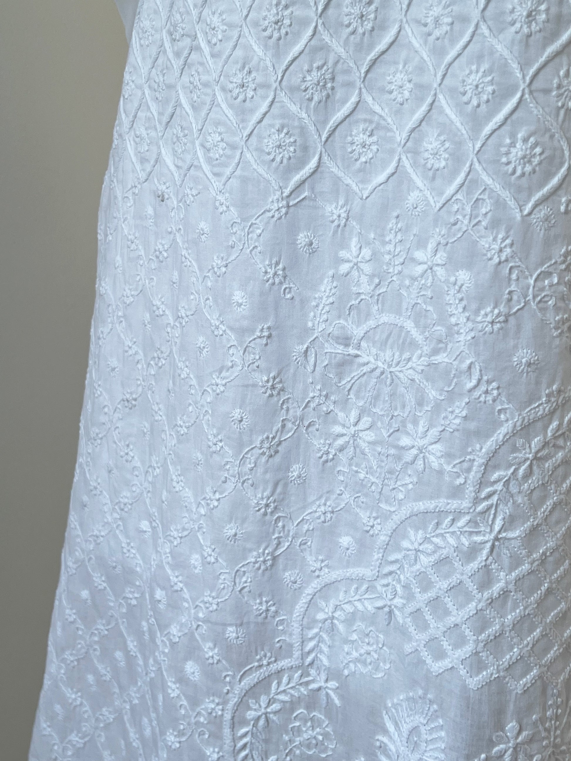 Chikankari Kaftan