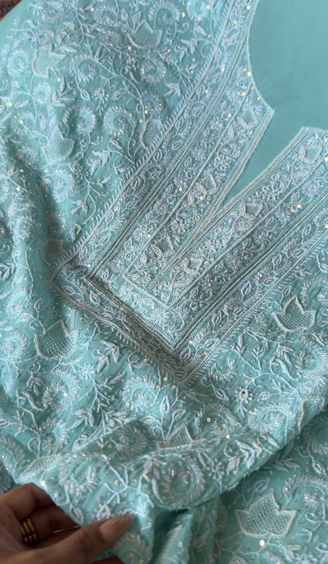 ShaSumz Heritage Series: Intricate Do Taar Work & Delicate Pearls