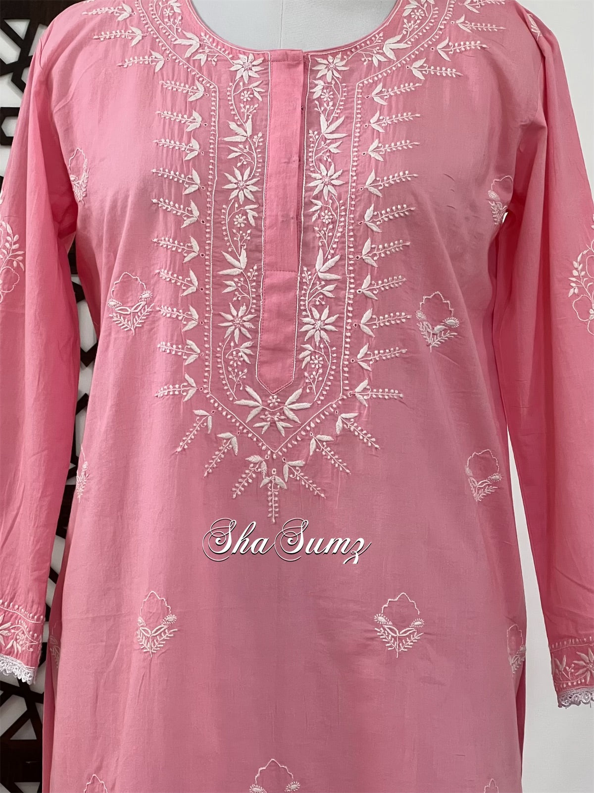 Rouge Pink Cotton Kurti with Chikankari