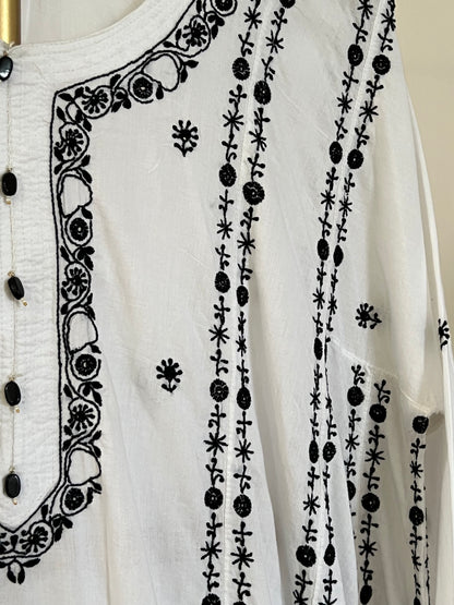 White Cotton Kalidar with Do Taar Chikankari