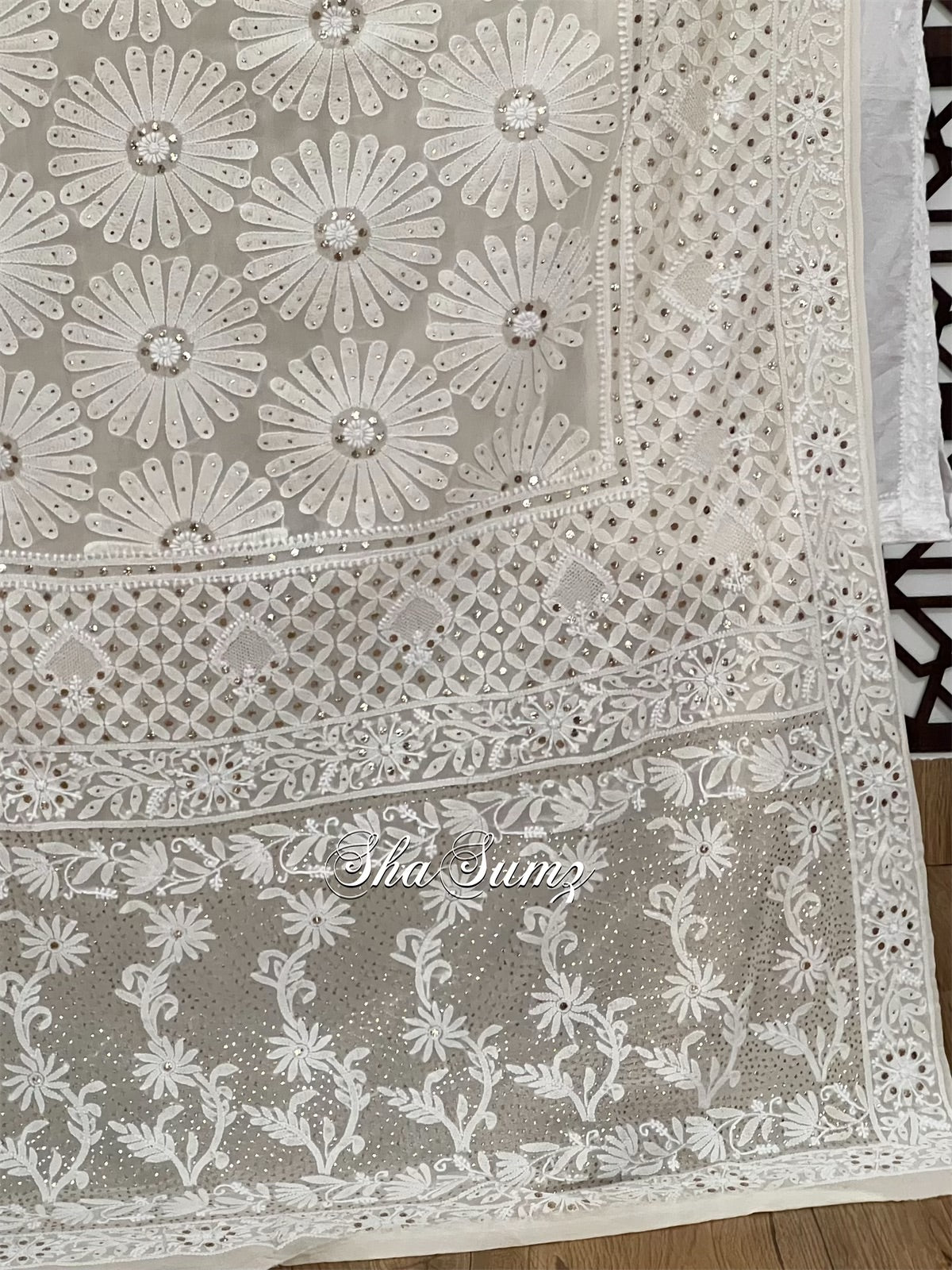 Off White Pure Georgette Dupatta with Chikankari & Mukaish