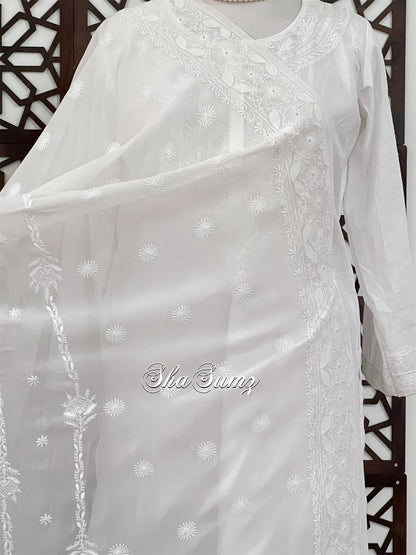 Milky White Dupatta with Do Taar Chikankari