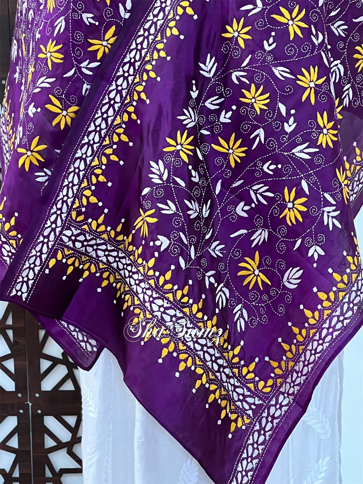 Violet Pure Silk Stole with Kantha Work