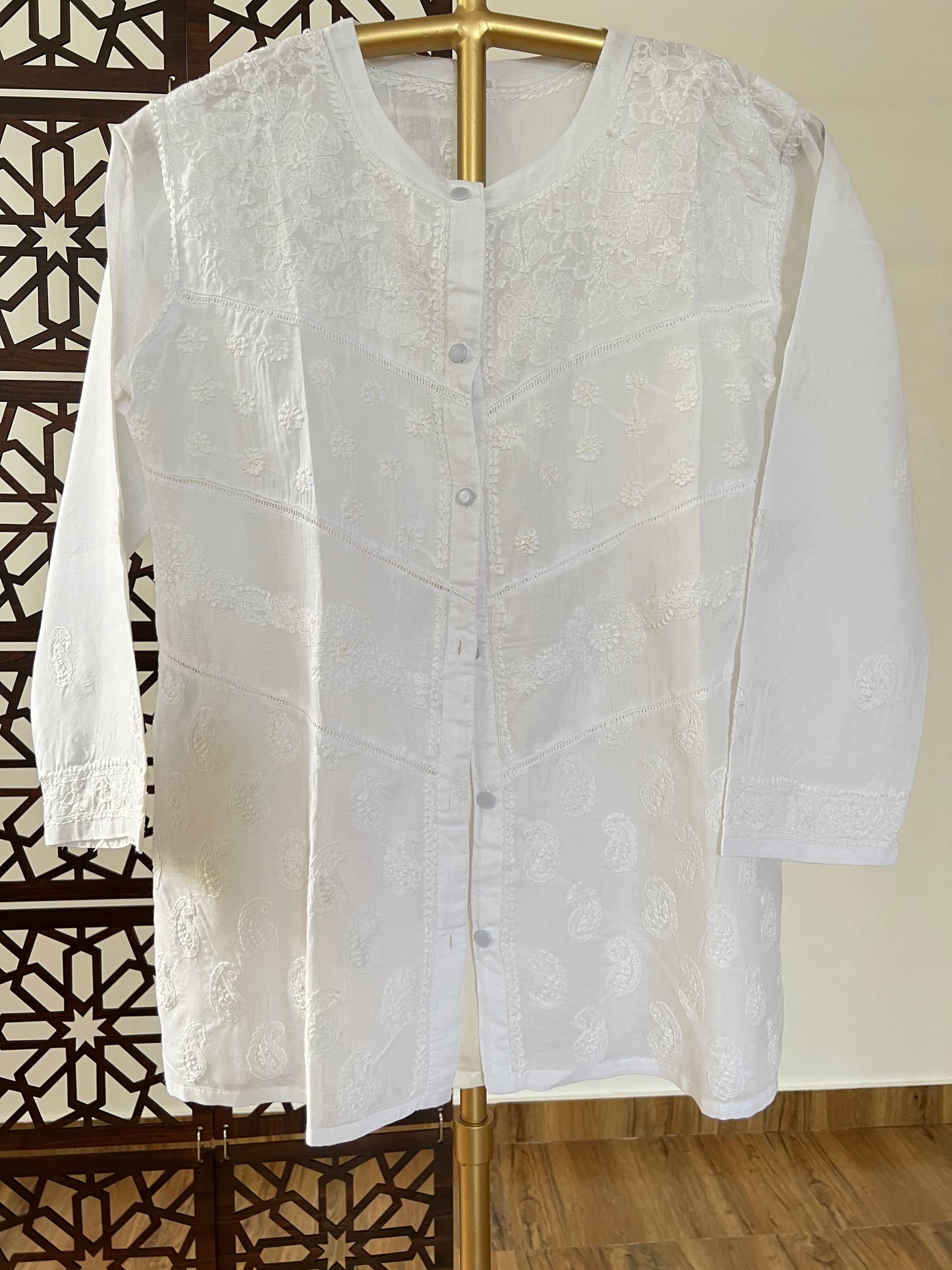 White Short Cotton Shirt with Chikankari