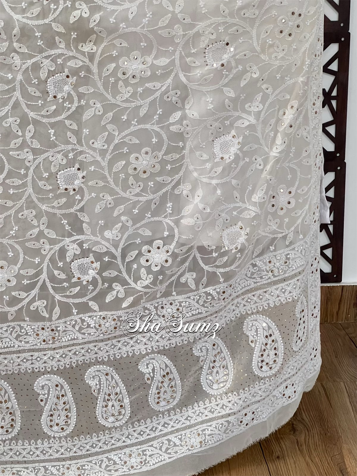 Cream Pure Georgette Chikankari & Kamdani Dupatta