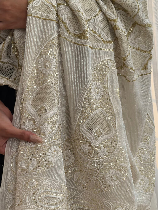 Close up of the border of The Heirloom Edit Hand-Crafted Chikankari & Kasab Jaali Dupatta