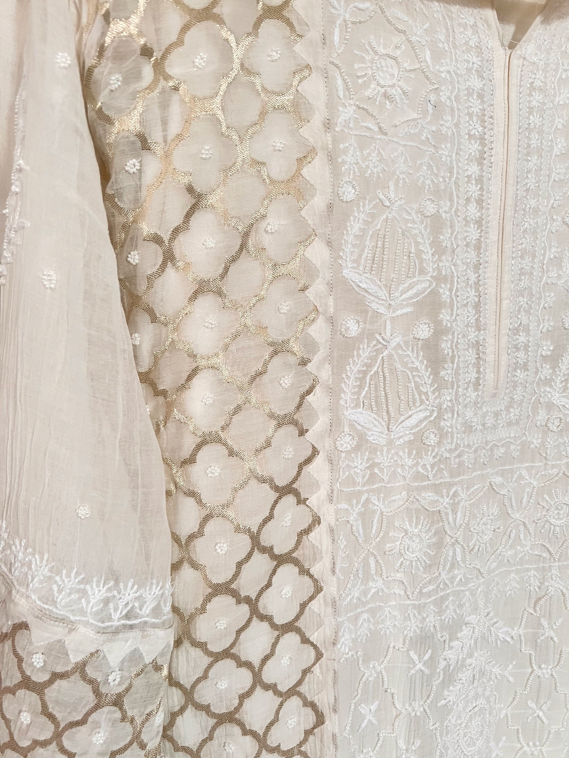 Mul Chanderi Chikankari kurta set featuring intricate embroidery and Zari weave details.
