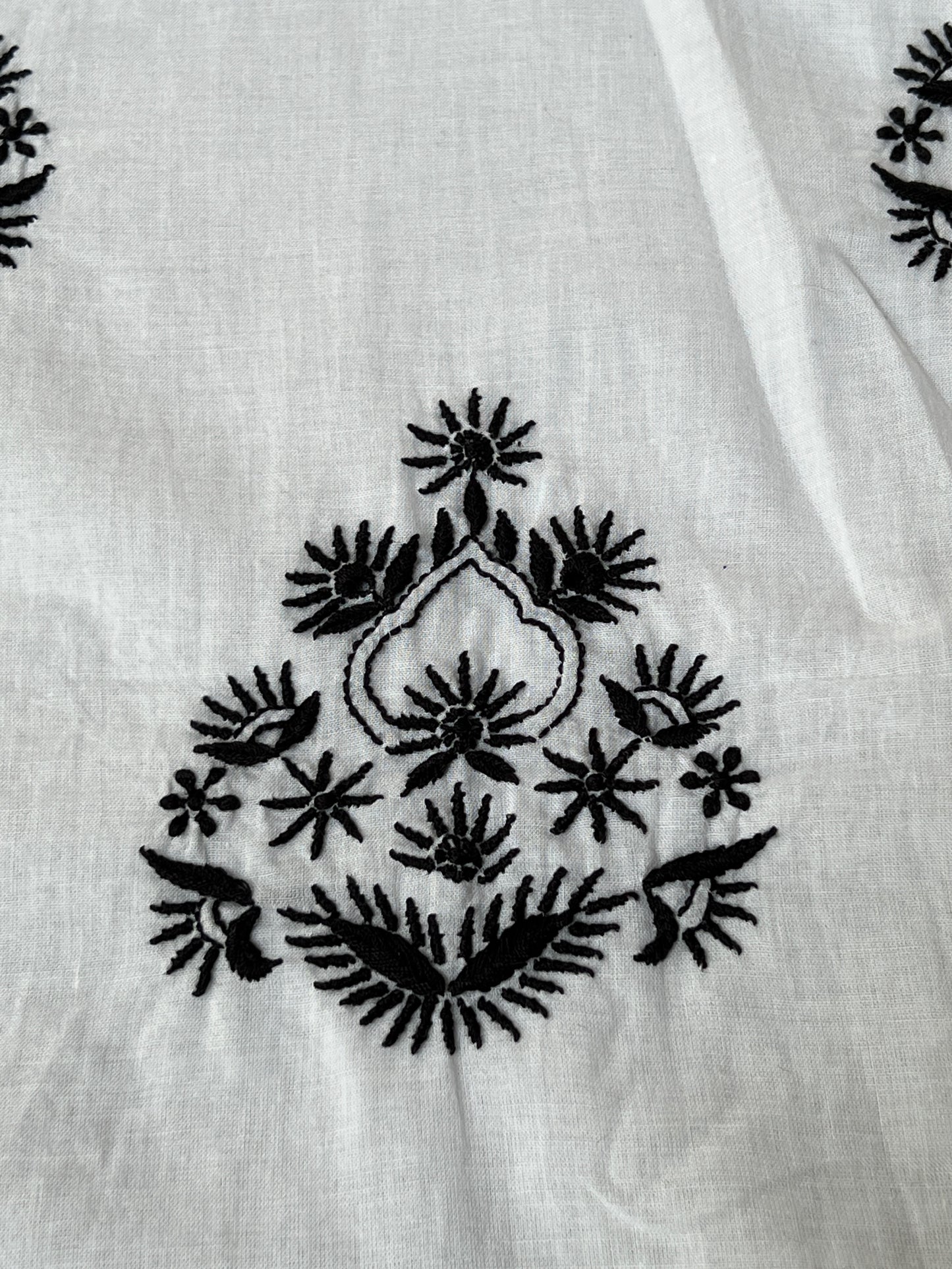 Monochrome Cambric Cotton Kurta with Black Chikankari