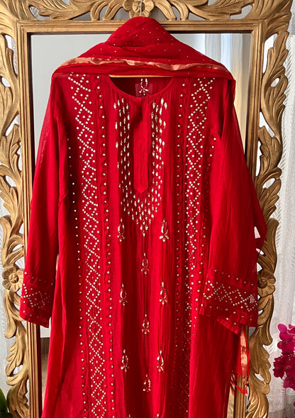 ShaSumz Festive Edit: Red Mukaish Mul Chanderi Suit